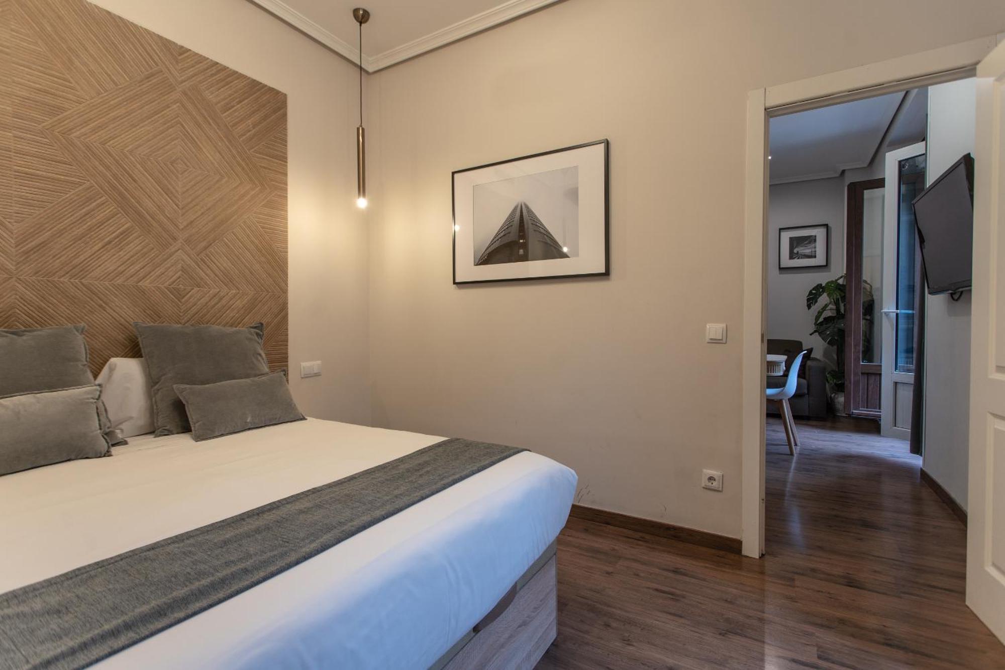 Apartamentos Nickel Madrid Exterior photo