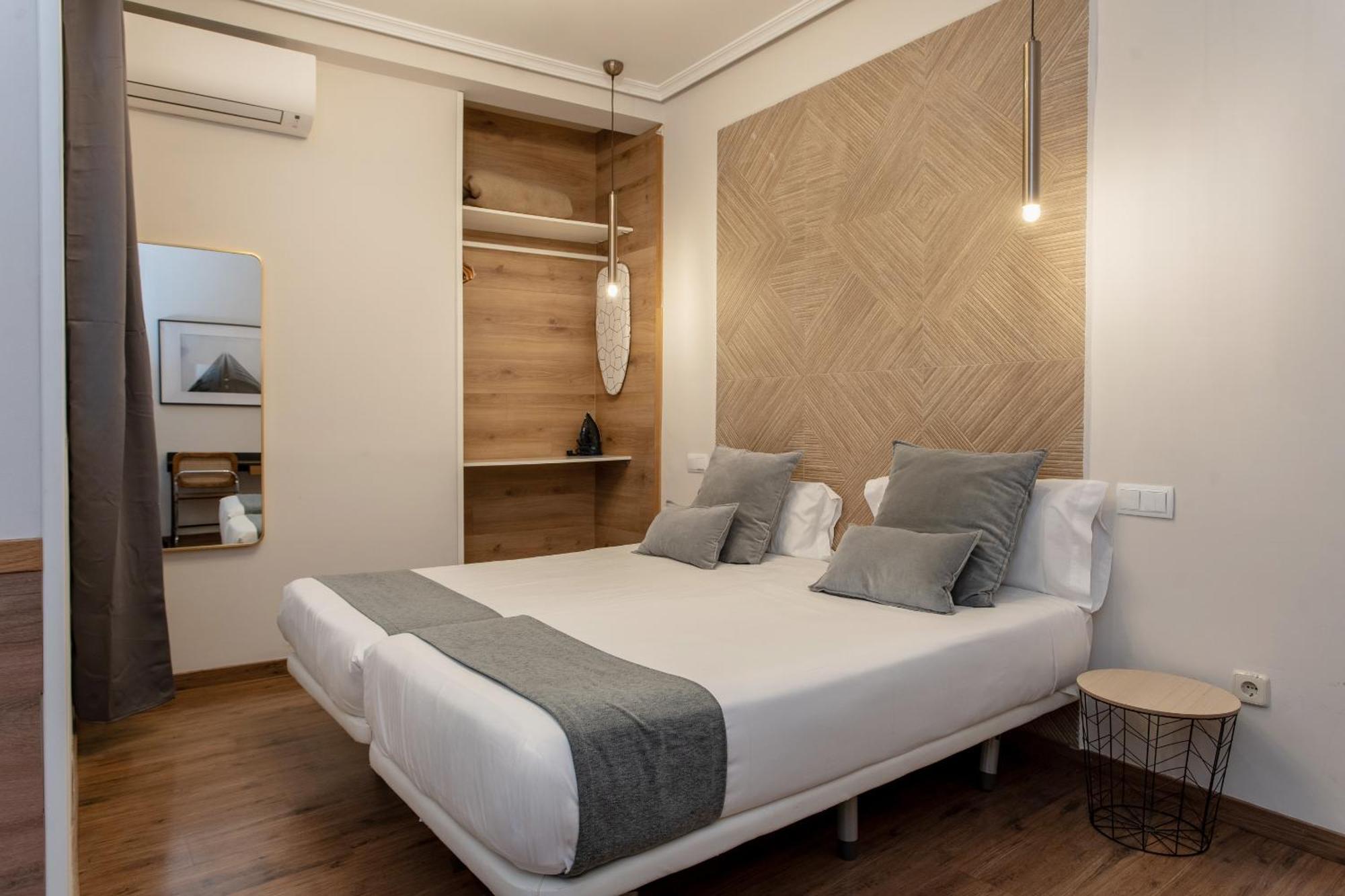 Apartamentos Nickel Madrid Exterior photo