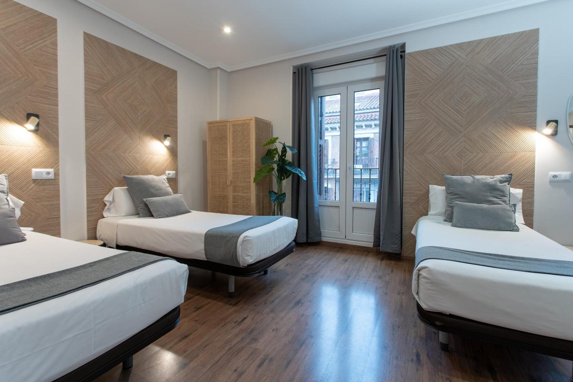 Apartamentos Nickel Madrid Exterior photo