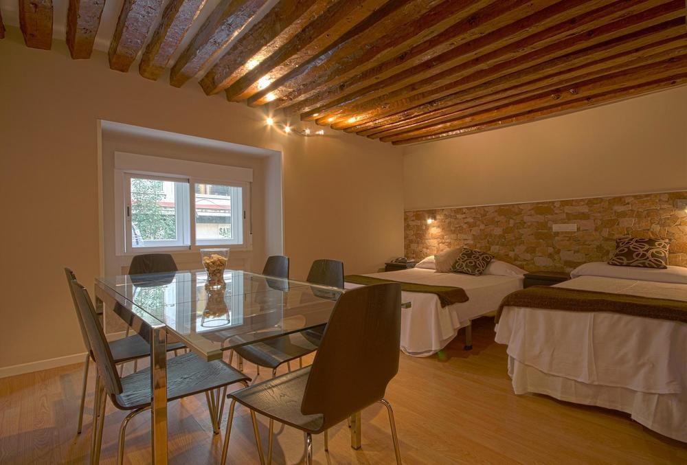 Apartamentos Nickel Madrid Exterior photo